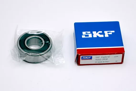 Подшипник  6202 2RS (180202)/P5 15х35х11мм SKF