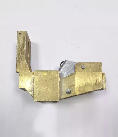 Щёткодержатель типа ДП (ДПЭ) 25×50 (чертёж 5ТД.112.048)